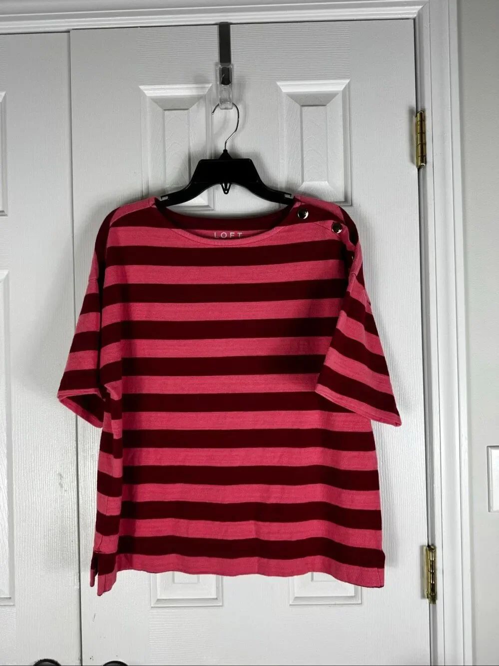 Loft Womens Red and Pink Striped Short Sleeve Blouse Size L
